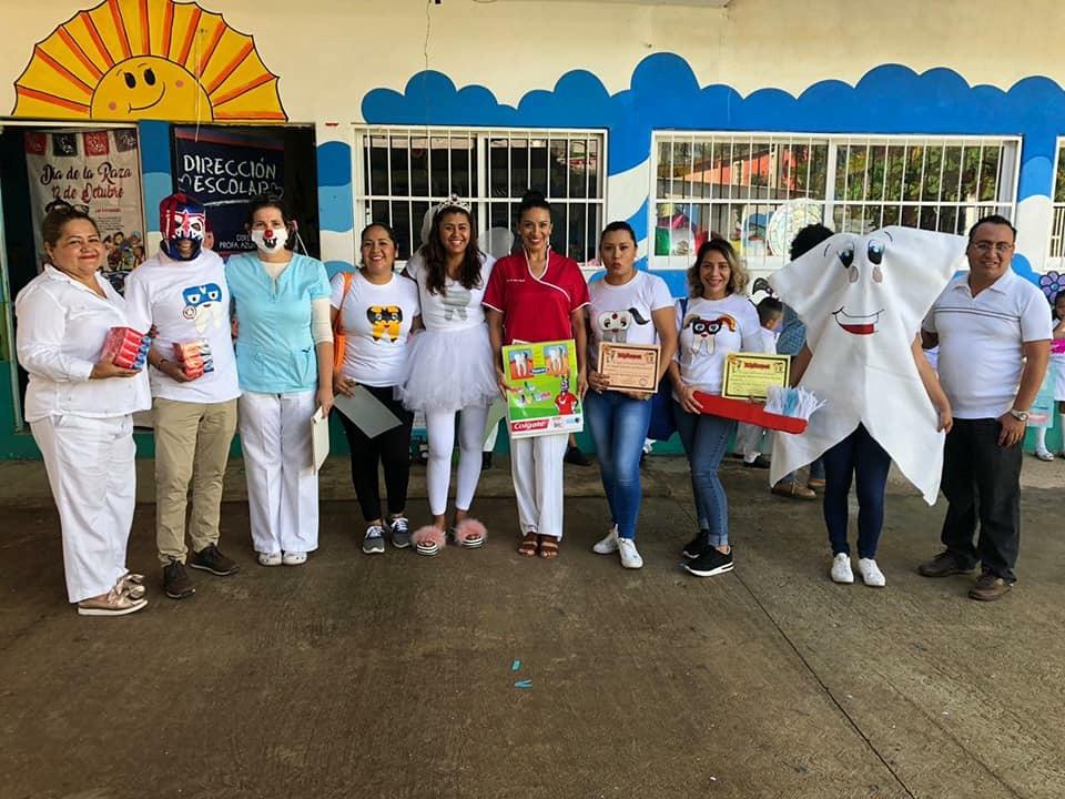 Servicio Social PSBP 2da. Semana Nacional de Salud Bucal Zihuatanejo